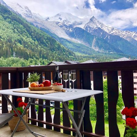 Mont Blanc 43, Vue Mont Blanc , Balcon, Parking Apartment Chamonix ภายนอก รูปภาพ