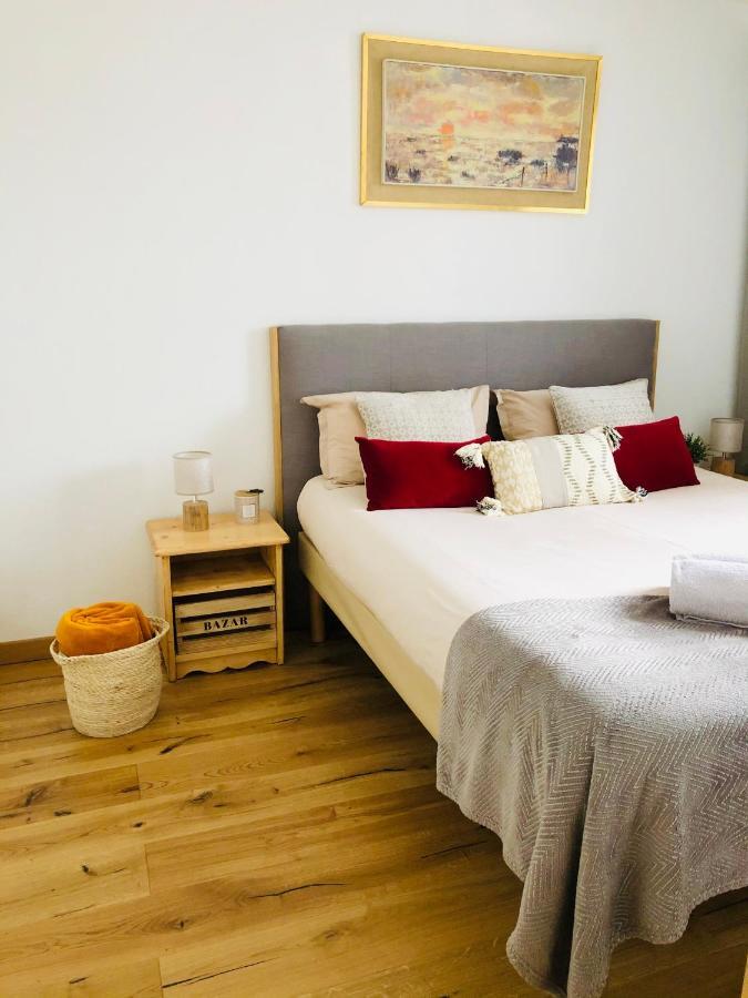 Mont Blanc 43, Vue Mont Blanc , Balcon, Parking Apartment Chamonix ภายนอก รูปภาพ