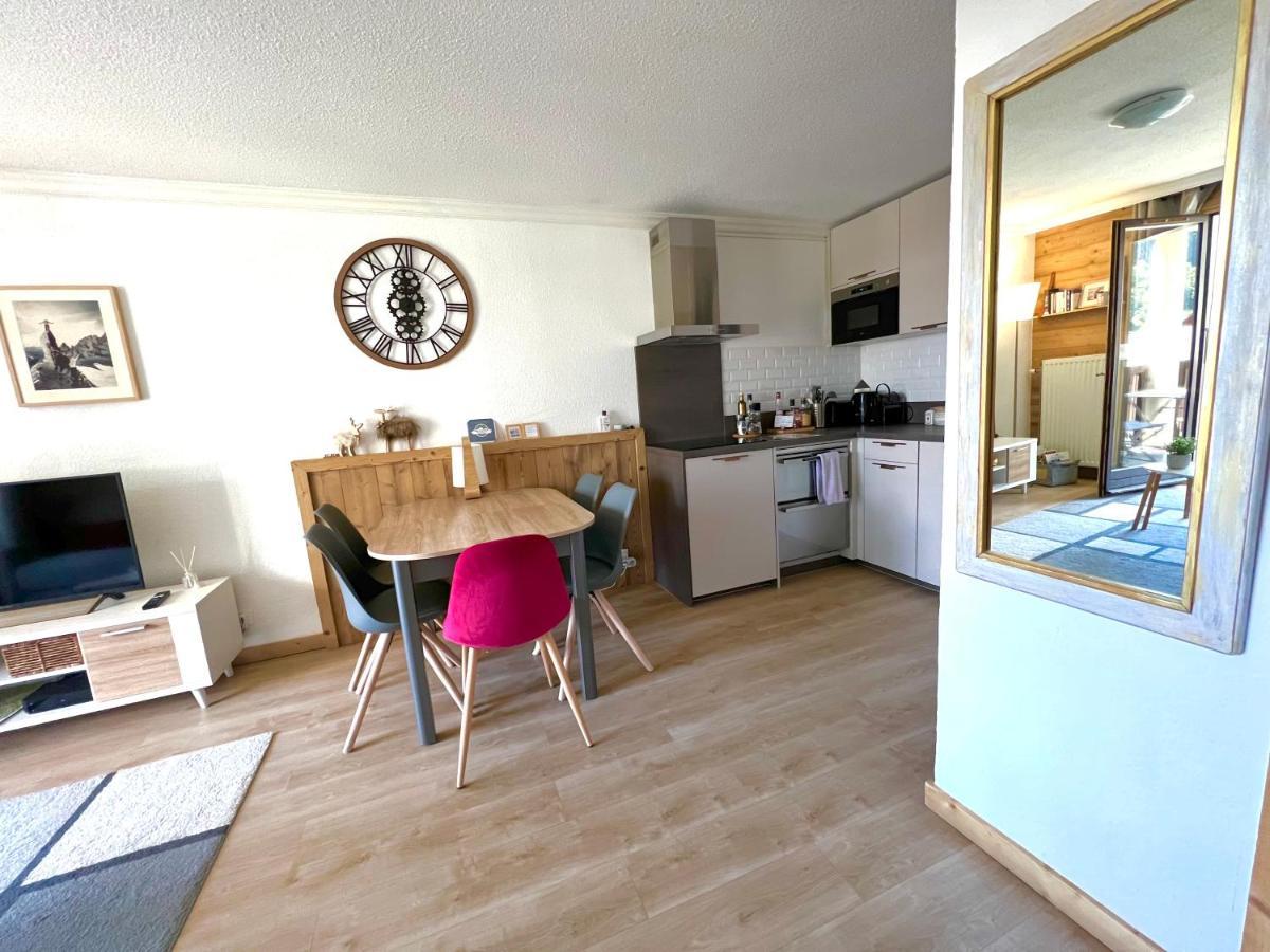 Mont Blanc 43, Vue Mont Blanc , Balcon, Parking Apartment Chamonix ภายนอก รูปภาพ